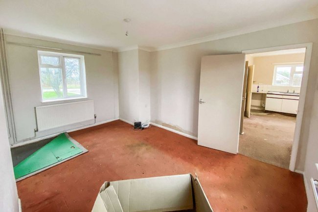 64 Fenton Road, Warboys, Huntingdon, Cambridgeshire, PE28 2SL
 9