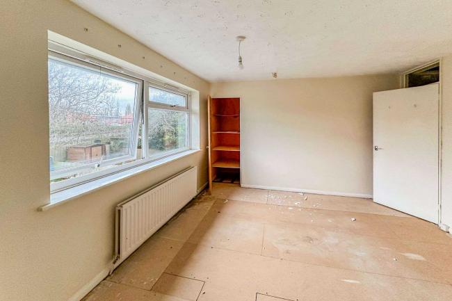 175 Nutwick Road, Havant, Hampshire, PO9 2UL
 10