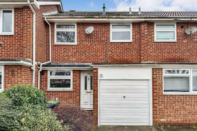 175 Nutwick Road, Havant, Hampshire, PO9 2UL
 10