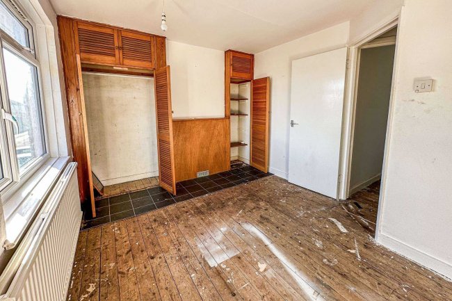 20 Priory Place, Faversham, Kent ME13 7HF 4