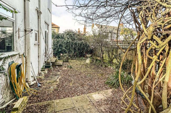 34 Seddon Road, Morden, Surrey SM4 6EL 1