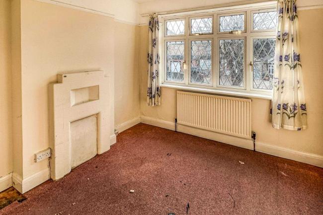 34 Seddon Road, Morden, Surrey SM4 6EL 1