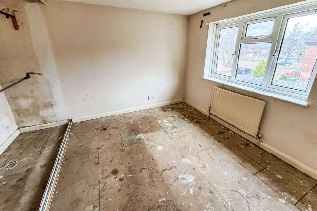 1 Kingfisher Close, Bordon, GU35 0XX 7