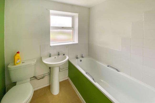 59 Great Orchard, Ilchester, Yeovil, Somerset, BA22 8NE 6