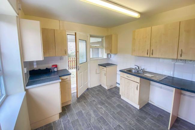 59 Great Orchard, Ilchester, Yeovil, Somerset, BA22 8NE 6