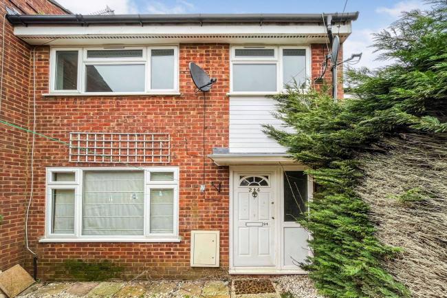 24 Ling Crescent, Headley Down, Bordon, GU35 8AY 8