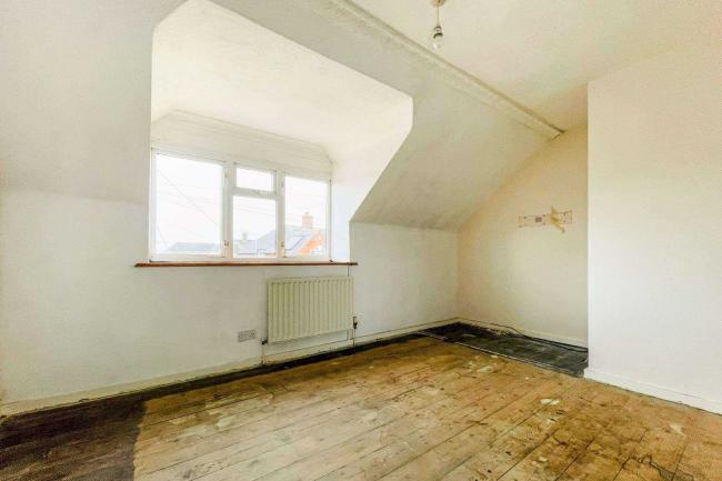 10 Newtown, Coat Road, Martock, Somerset, TA12 6EX 6