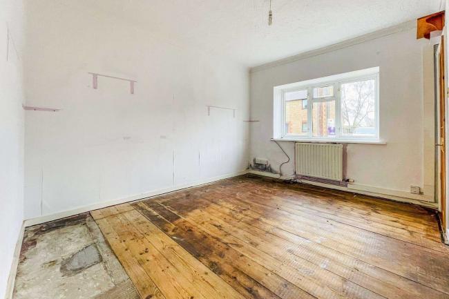 10 Newtown, Coat Road, Martock, Somerset, TA12 6EX 6