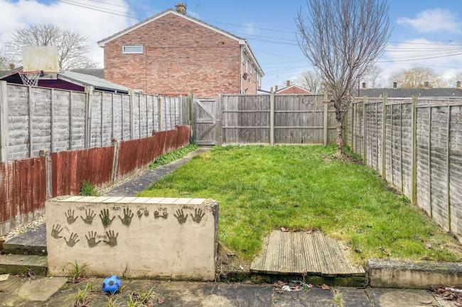 46 Abbey Road, Yeovil, Somerset, BA21 3EZ 5