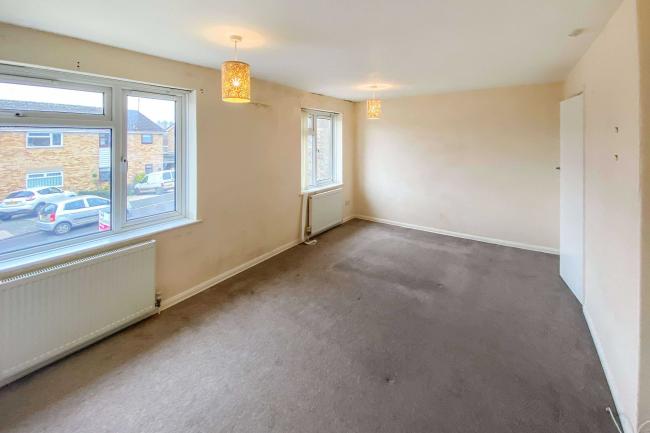 46 Abbey Road, Yeovil, Somerset, BA21 3EZ 5