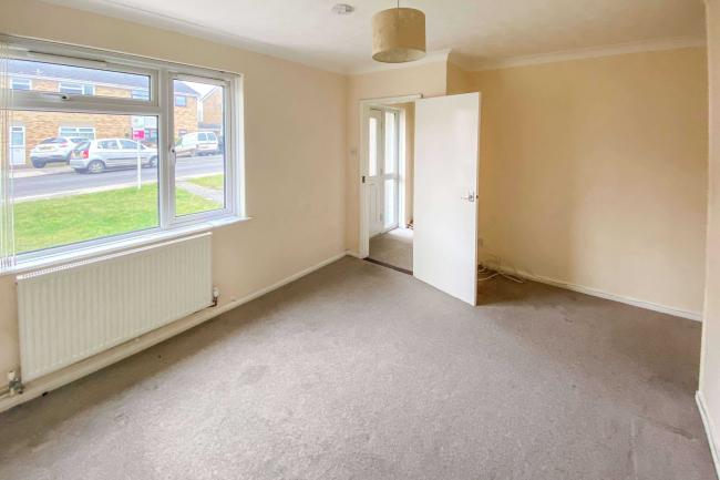 46 Abbey Road, Yeovil, Somerset, BA21 3EZ 5