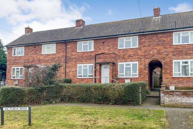 24 Victoria Park, Castle Cary, Somerset, BA7 7DG 9