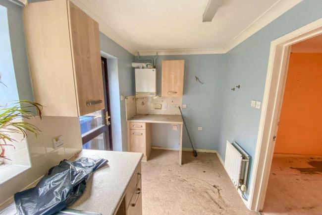 46 Bredy Close, Canford Heath, Poole, BH17 9JP 8