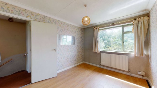 178 Staines Road East, Sunbury-on-Thames, Surrey, TW16 5AY 8