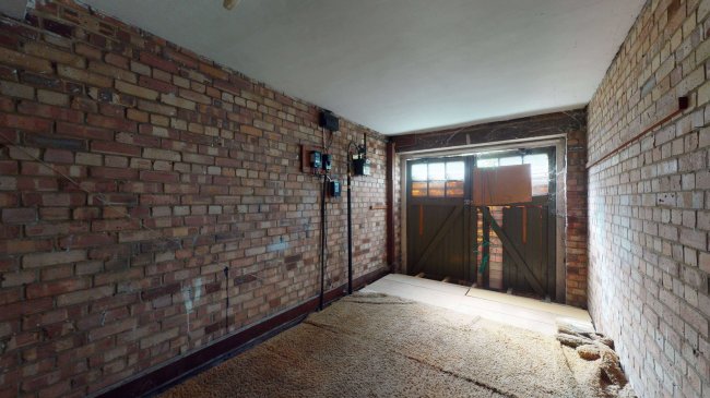 178 Staines Road East, Sunbury-on-Thames, Surrey, TW16 5AY 8