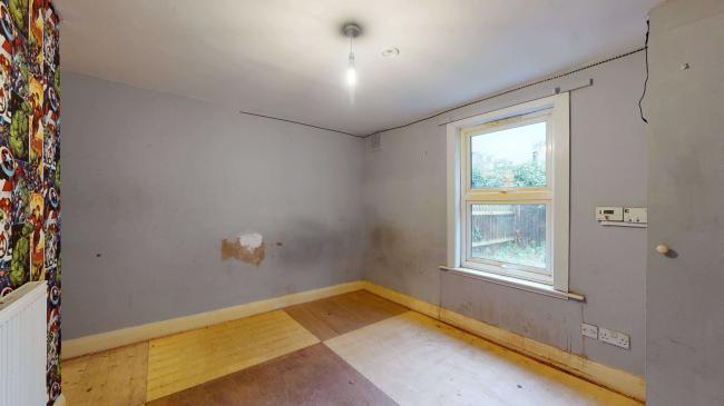 240a Cavendish Road, Balham, London SW12 0BU 10