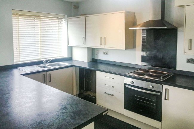 34 Park Street, Selby, YO8 4QL 10