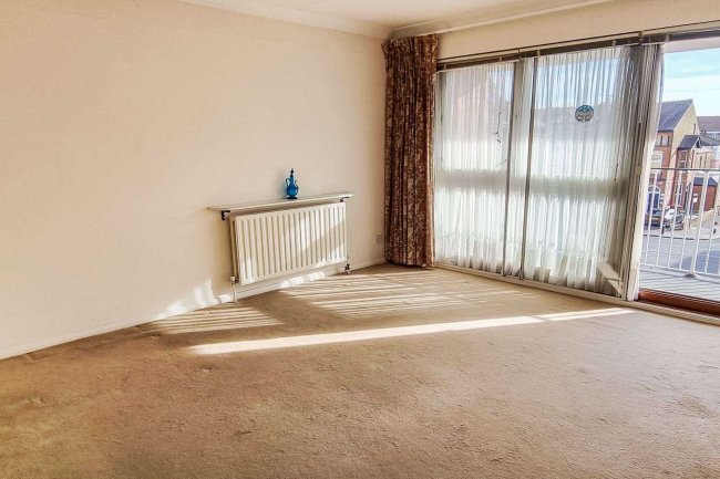 9 Northumberland House, 237 Ballards Lane, Finchley, London,  N3 1LB 5