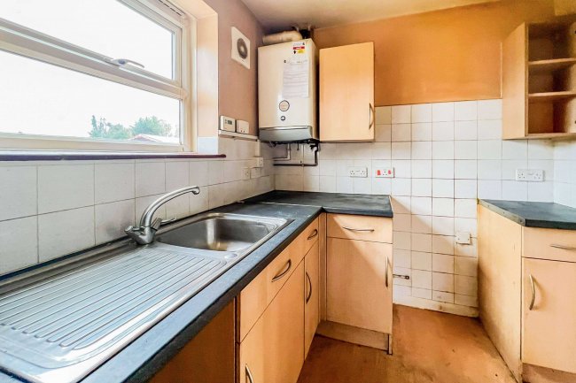 1 Lionfield, Faversham, Kent, ME13 7PP 10