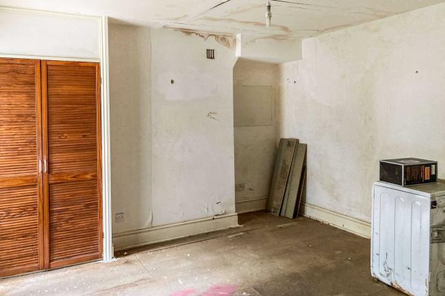 Flat 1, 15 St Johns Road, St Leonards On Sea, East Sussex, TN37 6HP 2