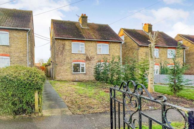 11 The Crescent, Teynham, Kent, ME9 9EL 1