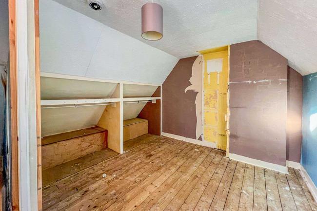 11 The Crescent, Teynham, Kent, ME9 9EL 1