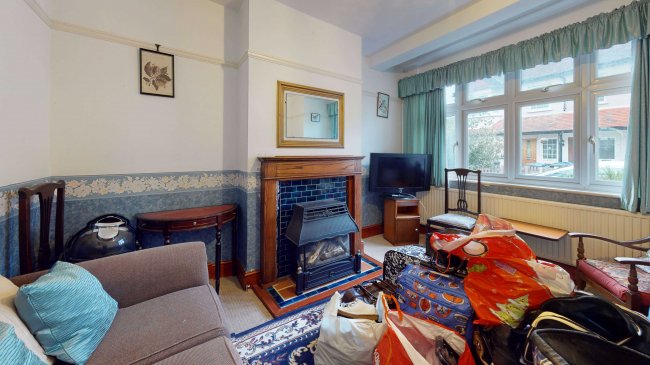 36 Dinton Road, Colliers Wood, London, SW19 2AP 4