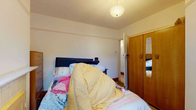 36 Dinton Road, Colliers Wood, London, SW19 2AP 4