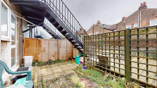 36 Dinton Road, Colliers Wood, London, SW19 2AP 4