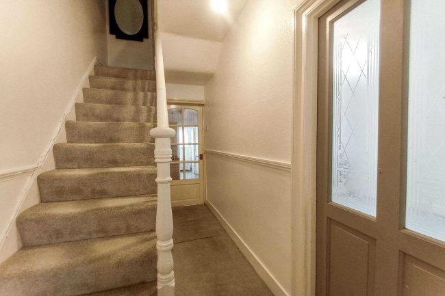 41 Gaywood Road, Walthamstow, London, E17 4QA 3