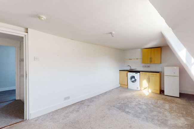 62 Royal Hill, Greenwich, London, SE10 8RT 2