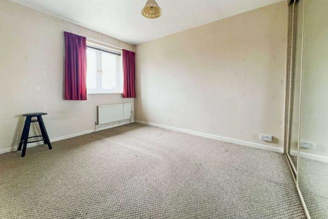 76 Hunts Cross Avenue, Woolton, Liverpool, L25 5NX
 9