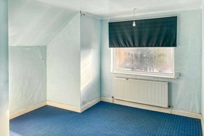 52 Northcroft, Slough, Berkshire, SL2 1HR 7