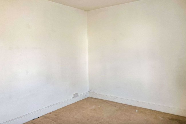 Flat D, 21 Valkyrie Road, Westcliff-On-Sea, Essex, SS0 8BY 7