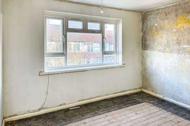 11 Clement Road, Beckenham, Kent BR3 4NT
 9