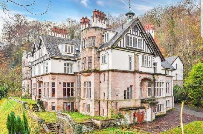 Cromford Court, Mansion House, 2 Derby Road, Matlock Bath, Derbyshire, DE4 3PY 4
