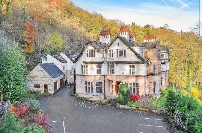 Cromford Court, Mansion House, 2 Derby Road, Matlock Bath, Derbyshire, DE4 3PY 4
