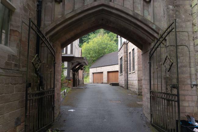 Cromford Court, Mansion House, 2 Derby Road, Matlock Bath, Derbyshire, DE4 3PY 4