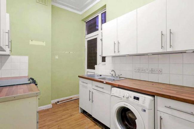 82 Bathurst Gardens, Kensal Rise, London, NW10 5HY 3