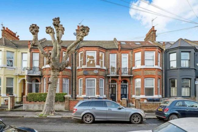 82 Bathurst Gardens, Kensal Rise, London, NW10 5HY 3