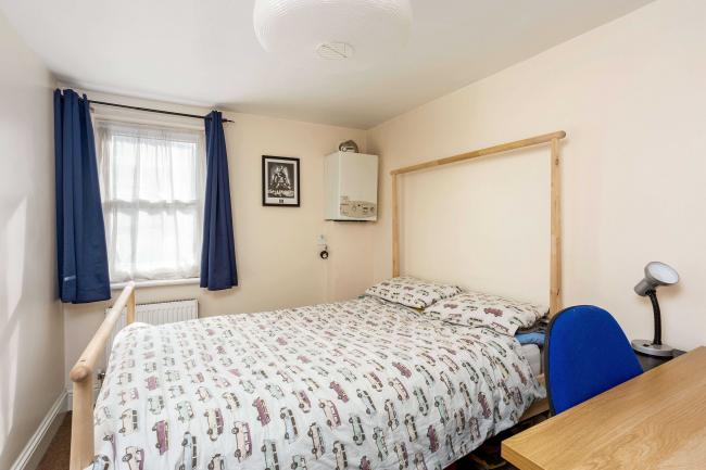 Flat 3, 39-41 West Street, St. Philips, Bristol, BS2 0BZ 8