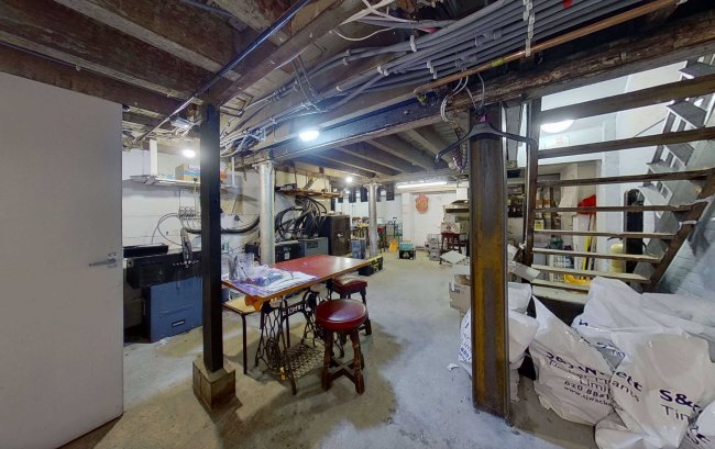 Victoria, 34 Scotland Gardens, Tottenham, London N17 9TT 8