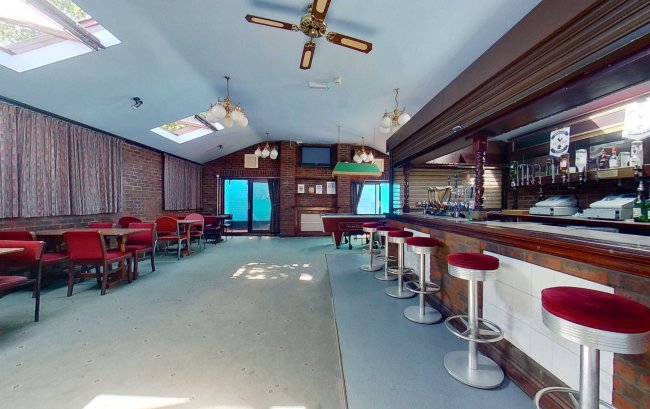 Victoria, 34 Scotland Gardens, Tottenham, London N17 9TT 8