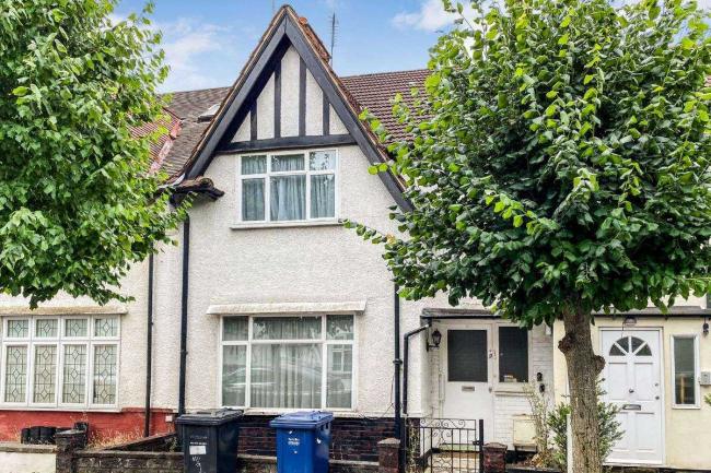 9 Alyth Gardens, Temple Fortune, London NW11 7EN 10
