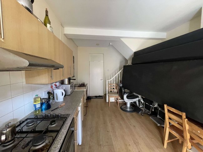 79 Church Street, Croydon, CR0 1RH  4