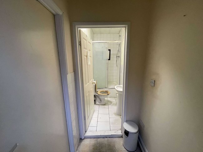 79 Church Street, Croydon, CR0 1RH  4