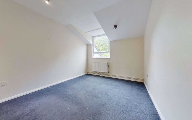 Royal Oak, 250 St Johns Way, Archway, London N19 3RJ 9