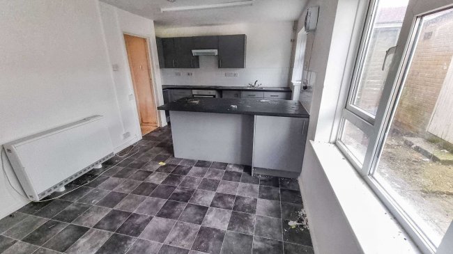 26 Summerfields, Henstridge, Templecombe, Somerset BA8 0SZ 8