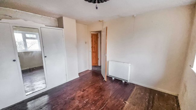 26 Summerfields, Henstridge, Templecombe, Somerset BA8 0SZ 8