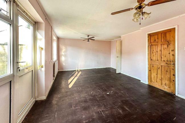 5 Robinson Way, Bordon, GU35 0DY 3